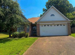 9040 Pepper Hollow Ct, Cordova, TN 38016