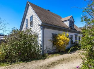 37-37D Court St, Provincetown, MA 02657