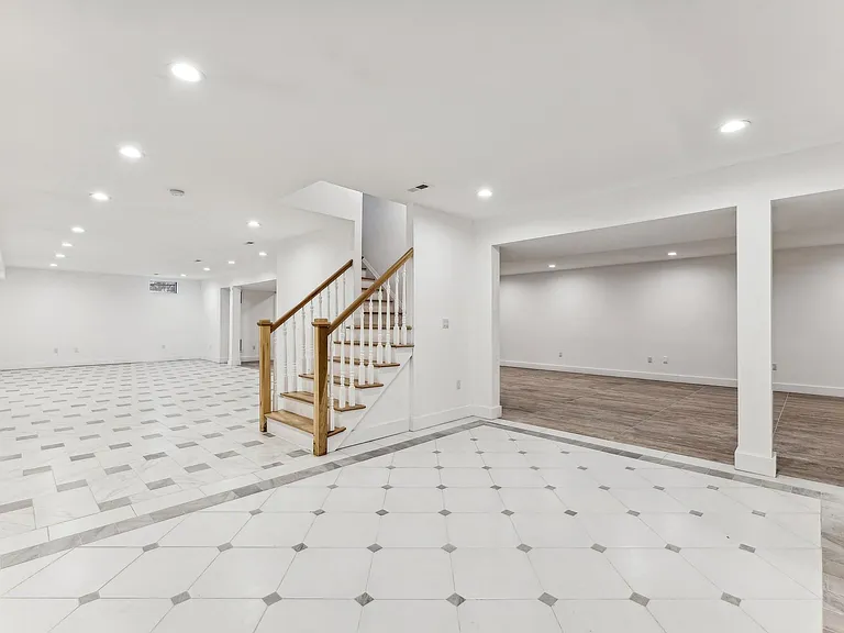 25 Jones Ct — Photo 43