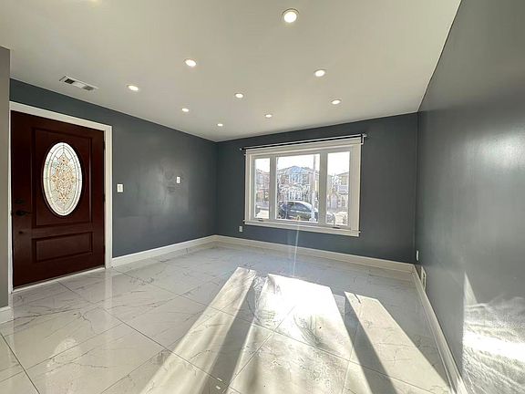 5th image of 88 Radford St #1