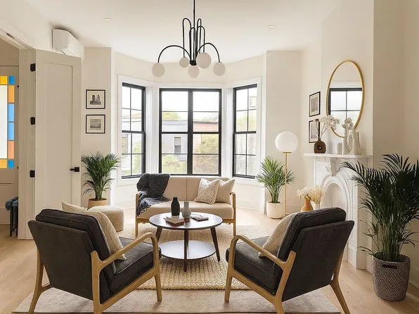 613 Vanderbilt St, Brooklyn, NY 11218