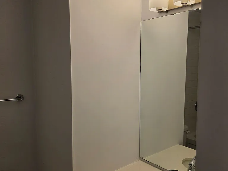 2433 Dufferin St #208 — Photo 17