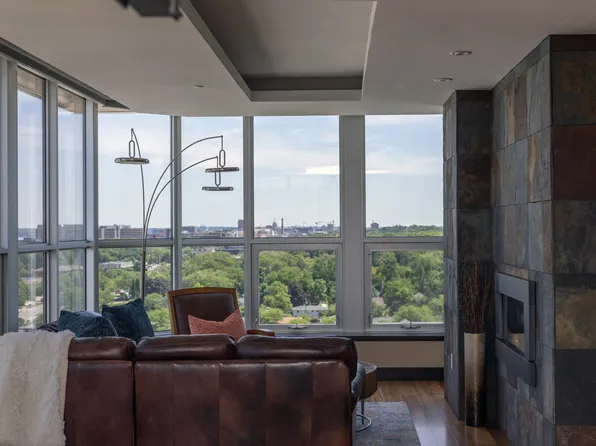 625 N Segoe Rd Unit 903, Madison, WI 53705