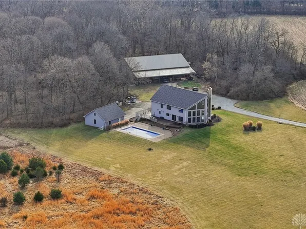 2471 Lower Bellbrook Rd, Spring Valley, OH 45370