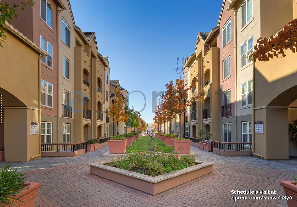 1550 Technology Dr #4042