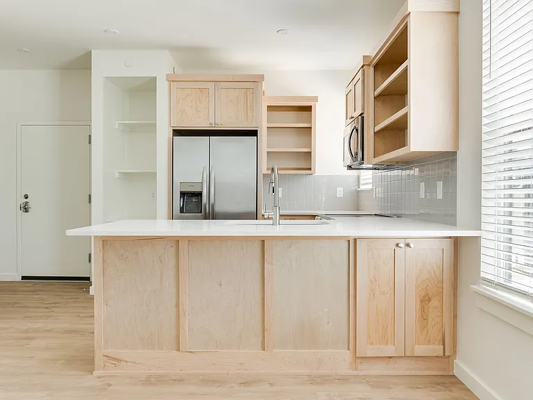 B12 Apartments — Photo 35