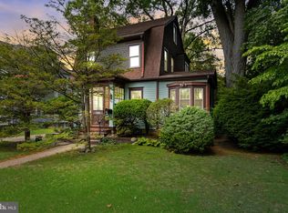 6127 W Walnut Ave, Merchantville, NJ 08109