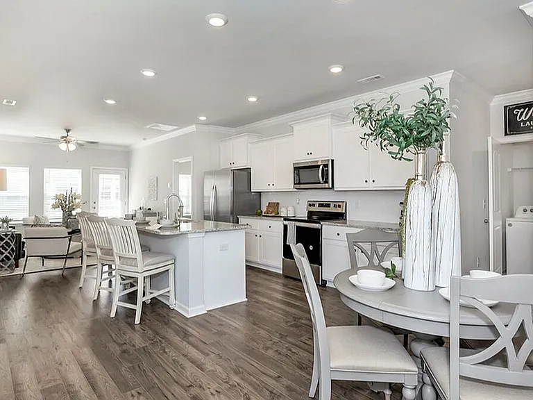 Hidden River Townhomes — Photo 3