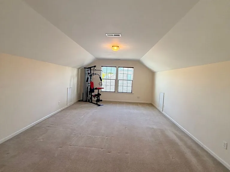 42 Kilverstone Way — Photo 41