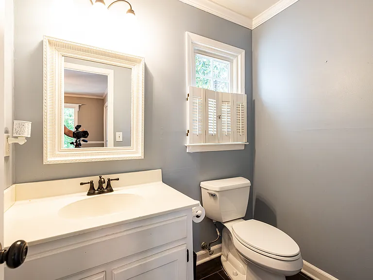 2124 Rockland Ct — Photo 26