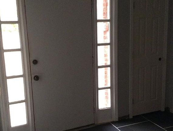 4th image of 7224 Rolling Hills Blvd