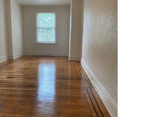 4848 N Warnock St, Philadelphia, PA 19141