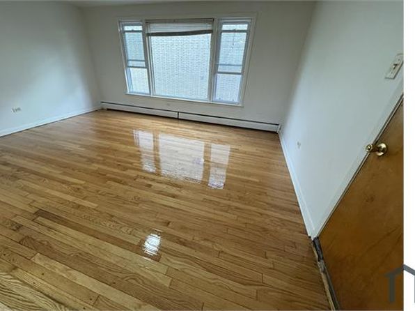 2244 W 111th St, Chicago, IL 60643