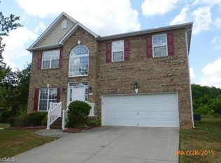 3006 Zacharys Keep Ct, Winston Salem, NC 27103