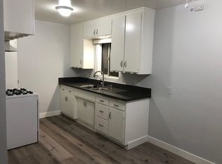 2327 Cedar Ave APT 4, Long Beach, CA 90806