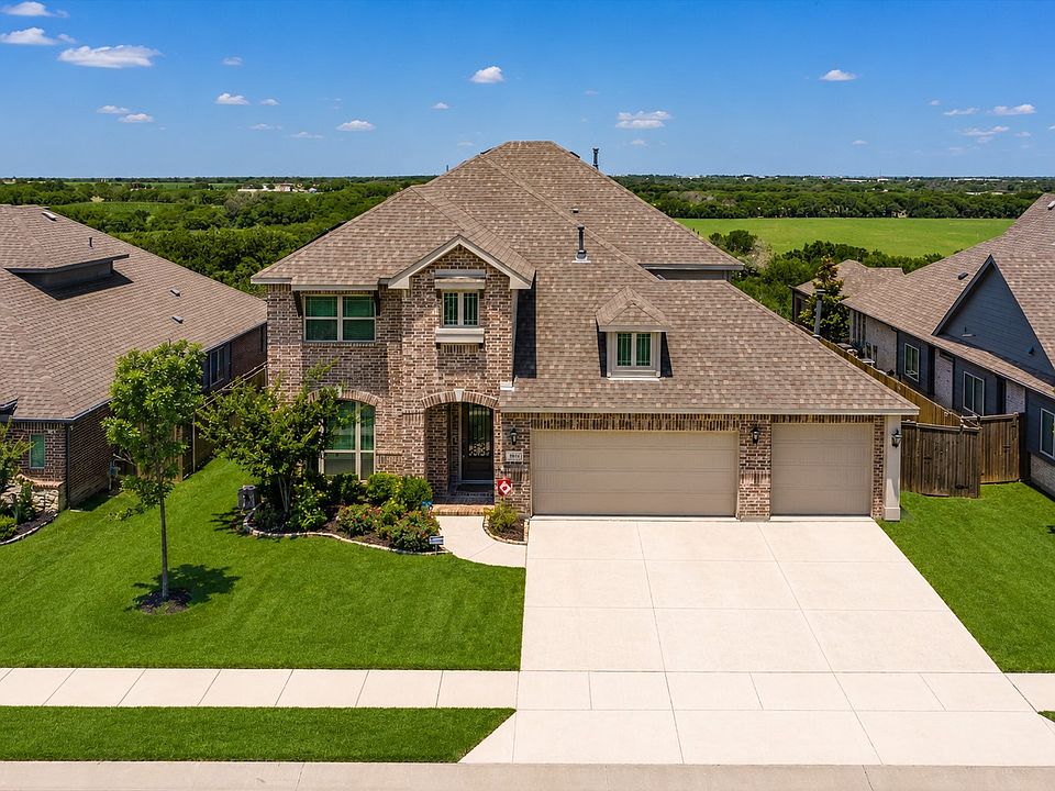 1st image of 1013 Timber Ridge Dr