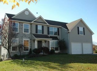 892 Winding River Ln, Phoenixville, PA 19460