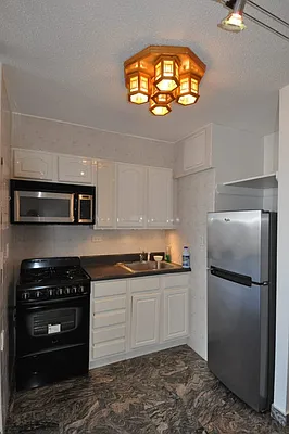 Rented by Modern Spaces | media 4