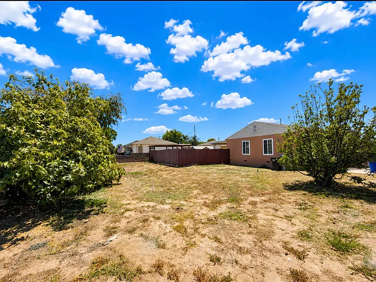 9046 Gallatin Rd — Photo 3