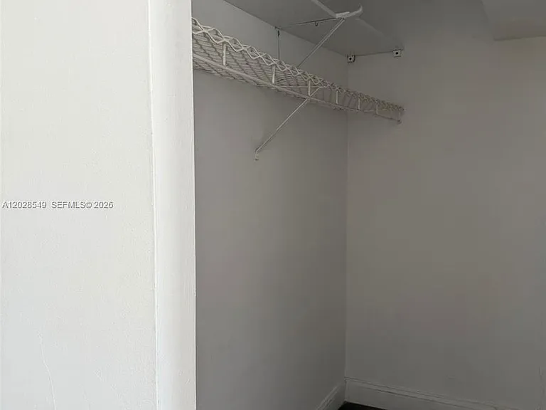 1881 Washington Ave #7C — Photo 13