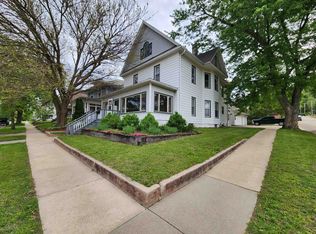 413 N Church St, Richland Center, WI 53581