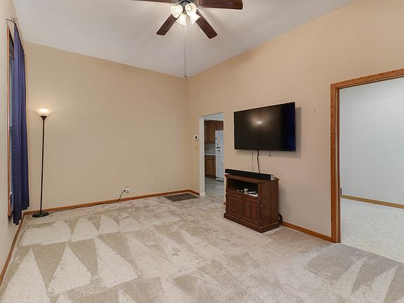 5th image of 1317 N Allin St