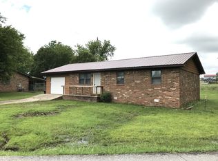 142 Terrie Dr, Cave City, AR 72521