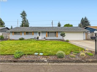 8413 NE Lewis Dr, Vancouver, WA