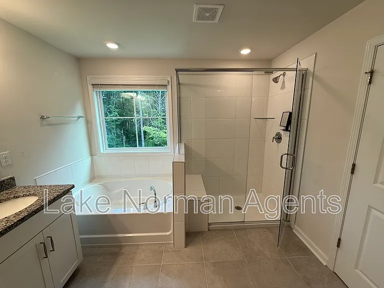 7868 Iron Rd — Photo 21