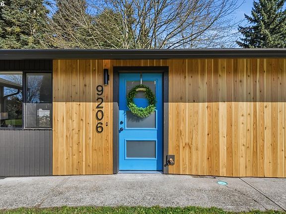 3rd image of 9206 NE 75th St