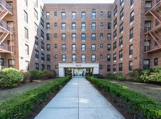 8035 Springfield Blvd APT 1E, Jamaica, NY