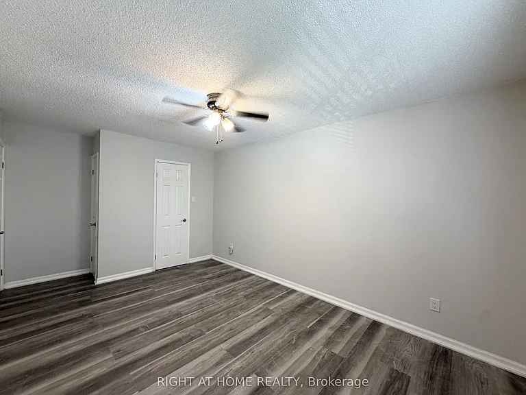 1010 Glen St #91 — Photo 17