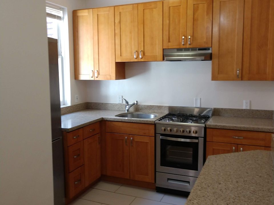1st image of 1246 Bush St