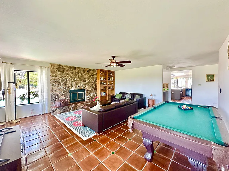 1650 Winterwarm Dr — Photo 8