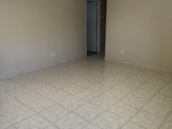 402 Jill Cir #402, Stockton, CA 95210