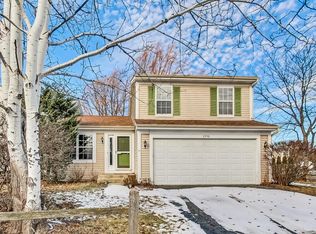 2356 Masters Ln, Round Lake Beach, IL