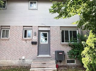 490 3rd St #40, London, ON N5V4A2
