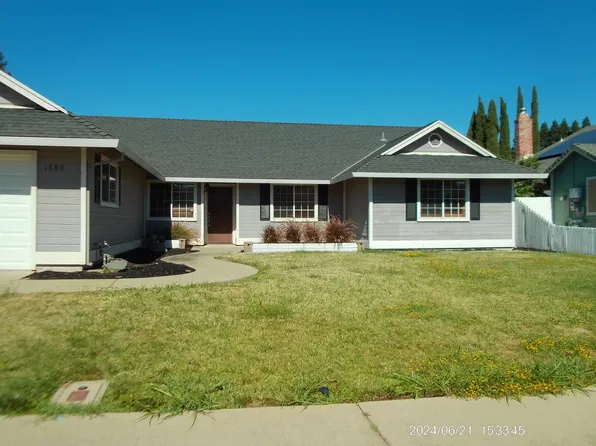 1880 Greengate St, Yuba City, CA 95991