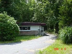 2609 E Hanna Ave photo 1