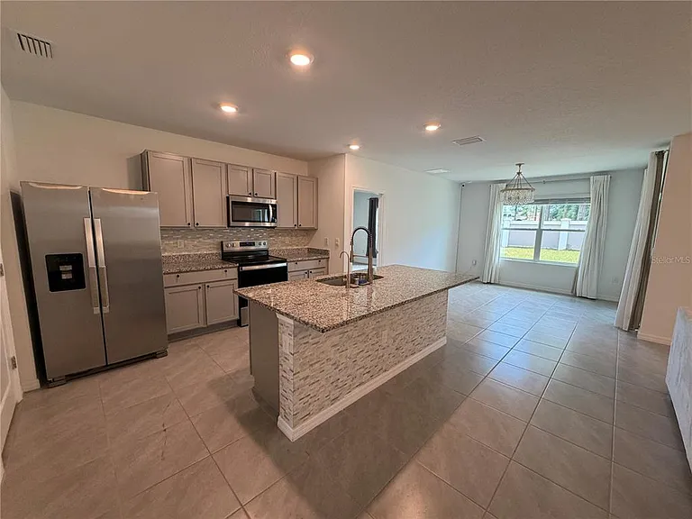 10888 Quail Grove Way — Photo 6