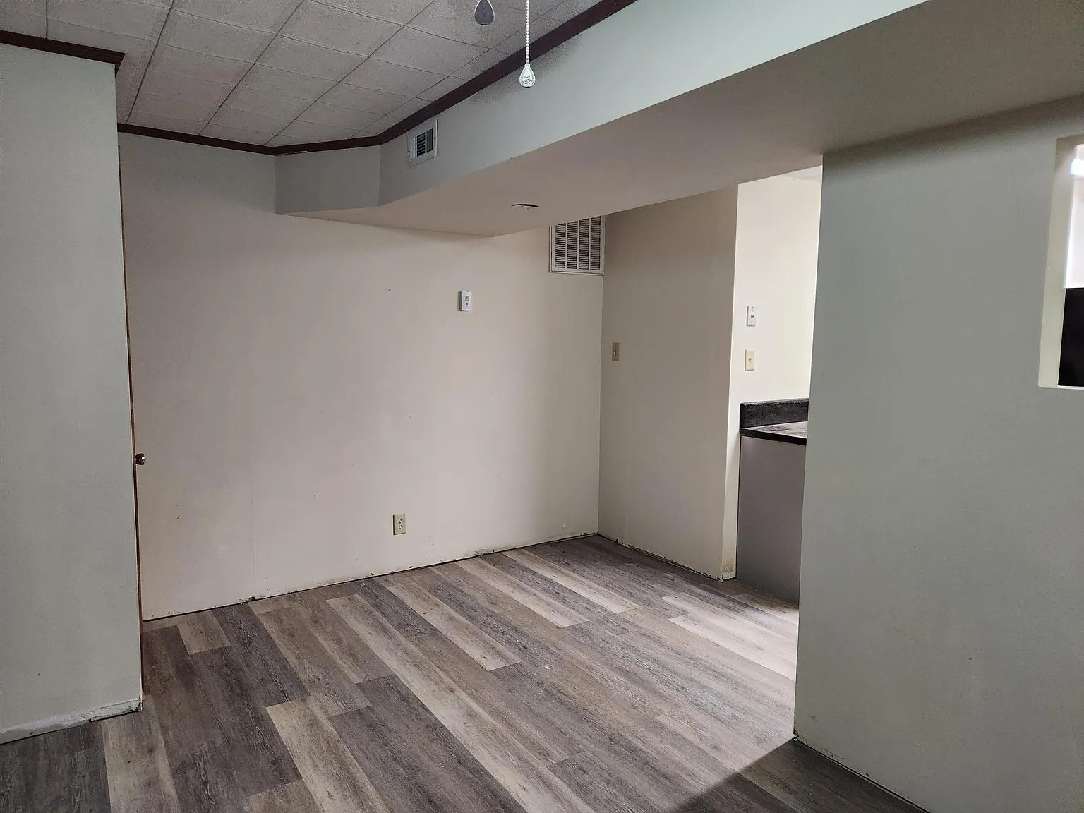 1 bed, 675 sqft, $1,300 — Photo 3