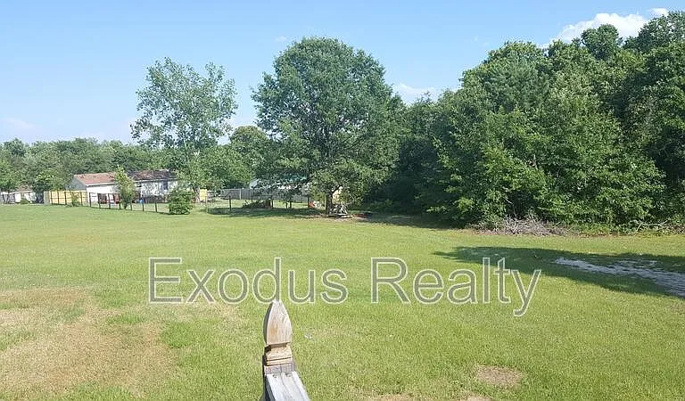 87 Patriots Way — Photo 16