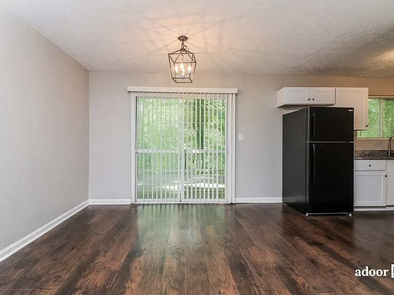 1643 Pecan Log Pl — Photo 11