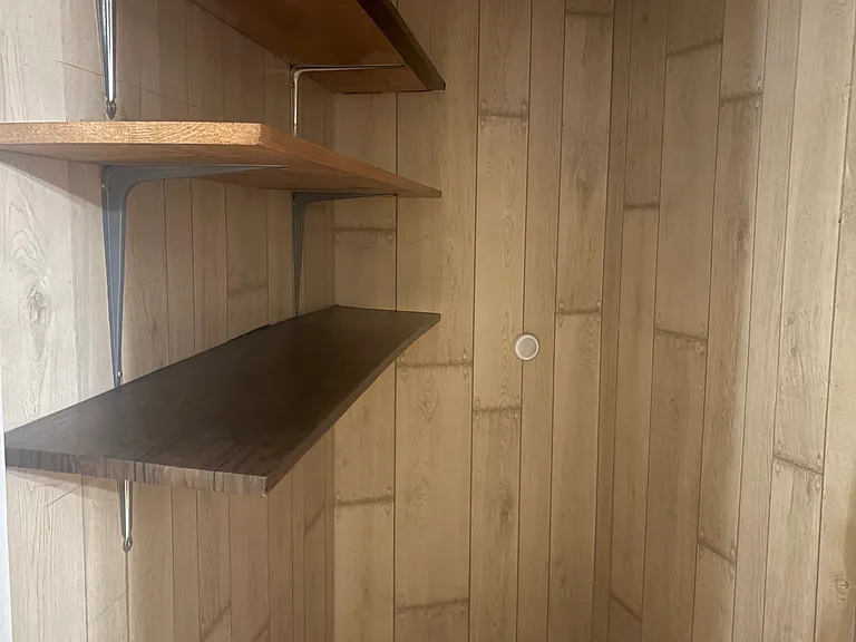 220 Pine St #4 — Photo 4