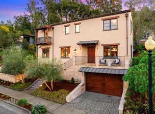 1077 Trestle Glen Rd, Oakland, CA 94610