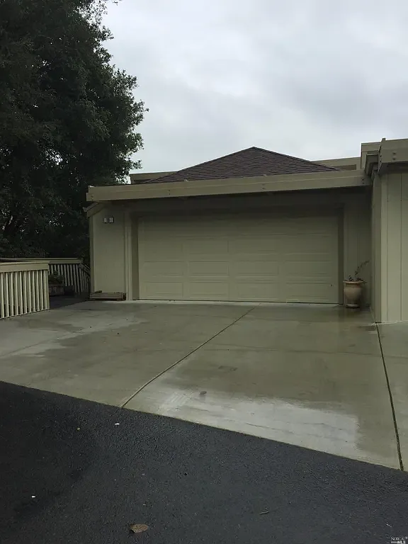 2 bed, 1638 sqft, $3,200 — Photo 1