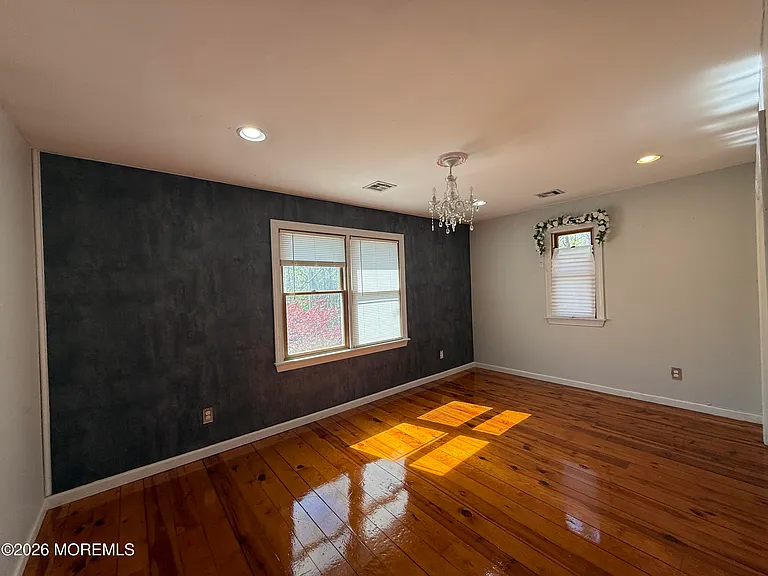 605 Farrelly Ave — Photo 20