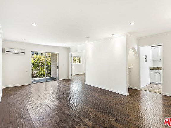 5th image of 625 N Flores St APT 303