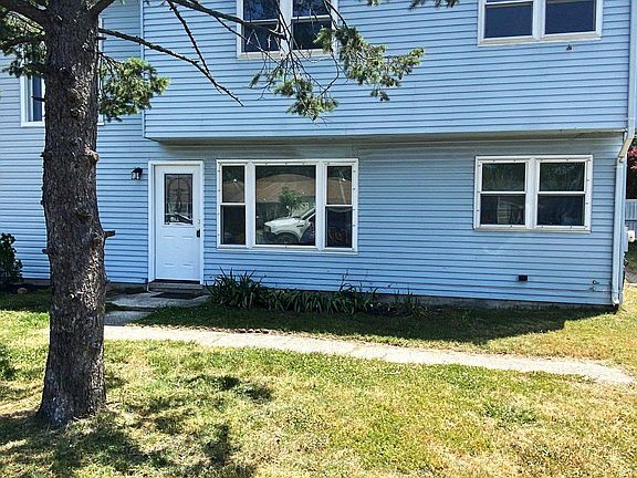 2nd image of 7707 Queens Park Rd