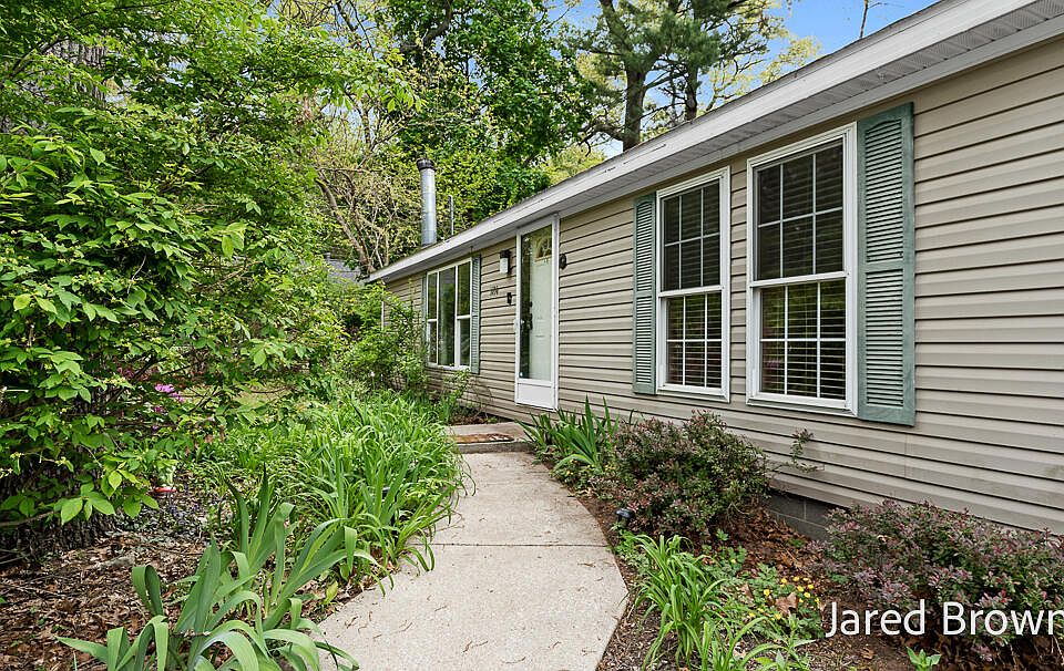 1st image of 1436 Auble Rd
